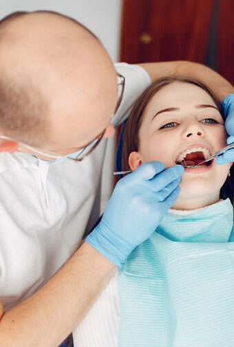 How to Deal with an Abscess After Tooth Extraction