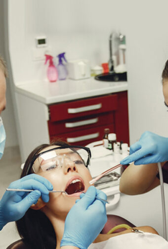 What to Do If Your Gums Are Still Sensitive After Scaling & Root Planing